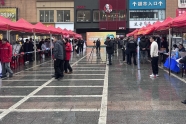 “3.15 共筑满意消费”班龙服饰广场在行动